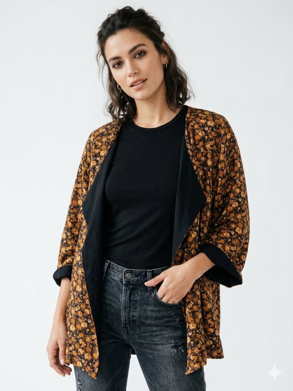 Urban Renewal Floral Print Kimono Jacket Black Orange Open Front - Small (S) / F